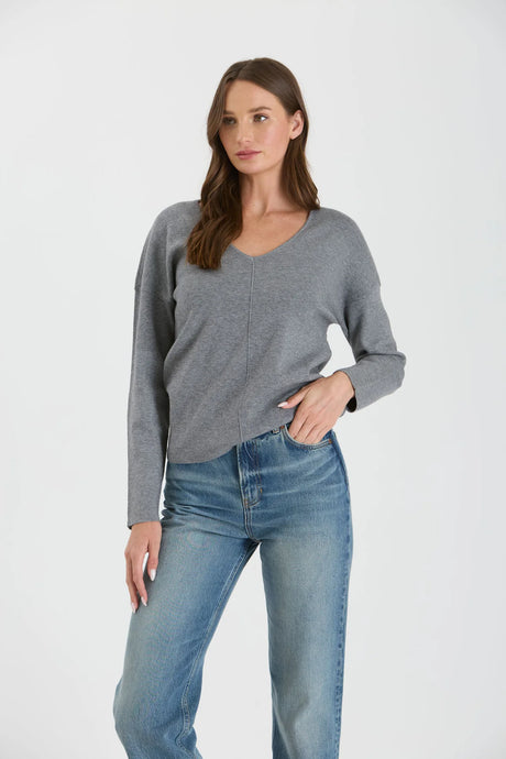 Solid V-neck Front Seam Knit Sweater